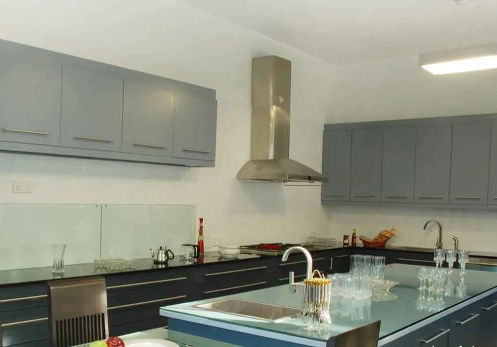 Woodfield contemporary kitchen cabinetry